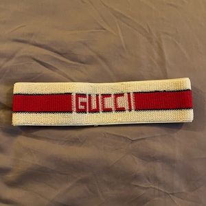 Gucci headband. Brand new!!